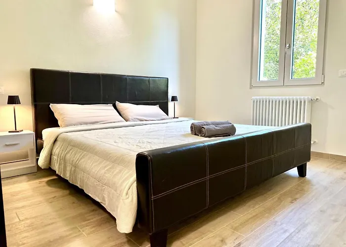 Casetta Rossa Apartment *