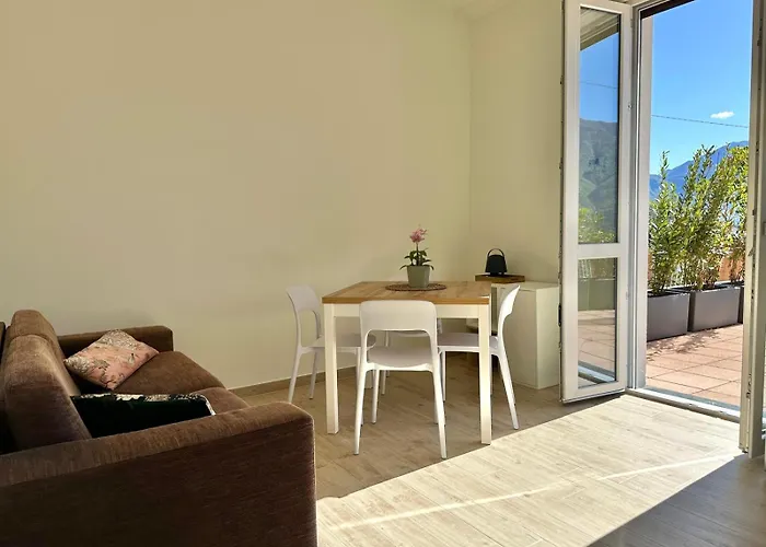 Casetta Rossa Apartmán Mezzegra